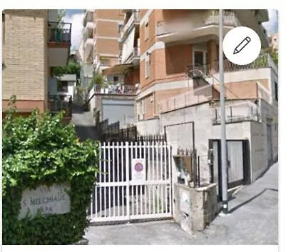 Apartment Monolocale Cozy Studio Baglioni Hotel Rome Italy