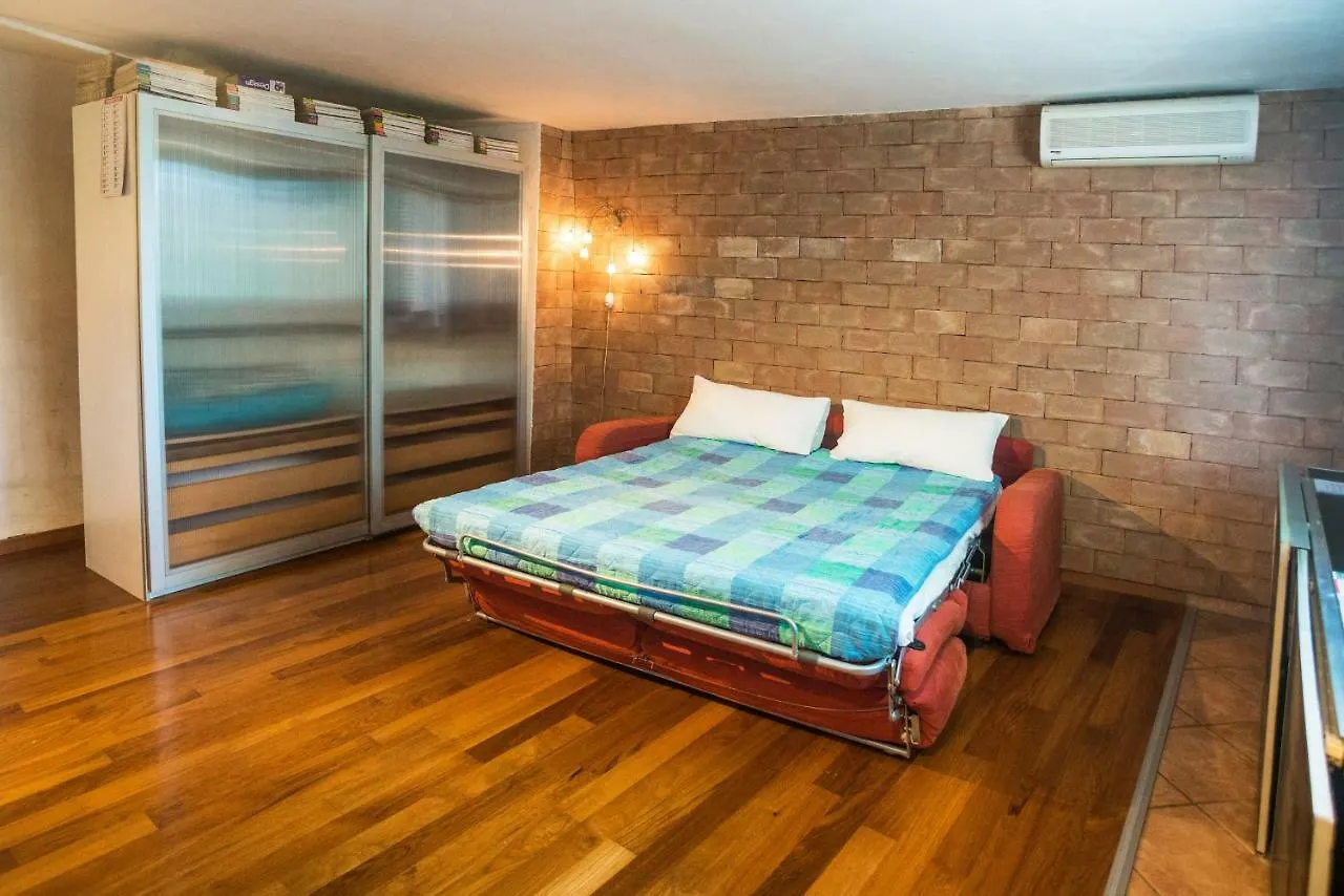Monolocale Cozy Studio Baglioni Hotel Rome 0*,  Italy